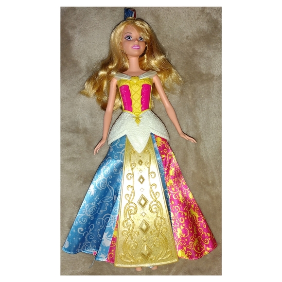 Disney Princess Sleeping Beauty doll - Picture 2 of 10